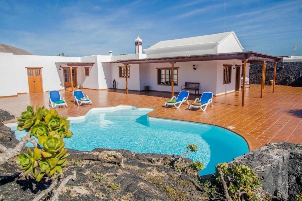 הוילה San Bartolomé Casa Lola Lanzarote Piscina Climatizada Y Wifi Free מראה חיצוני תמונה
